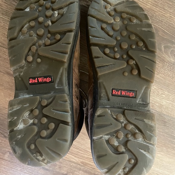 Men’s size 11 Red Wing composite toe work boots. - Picture 5 of 7